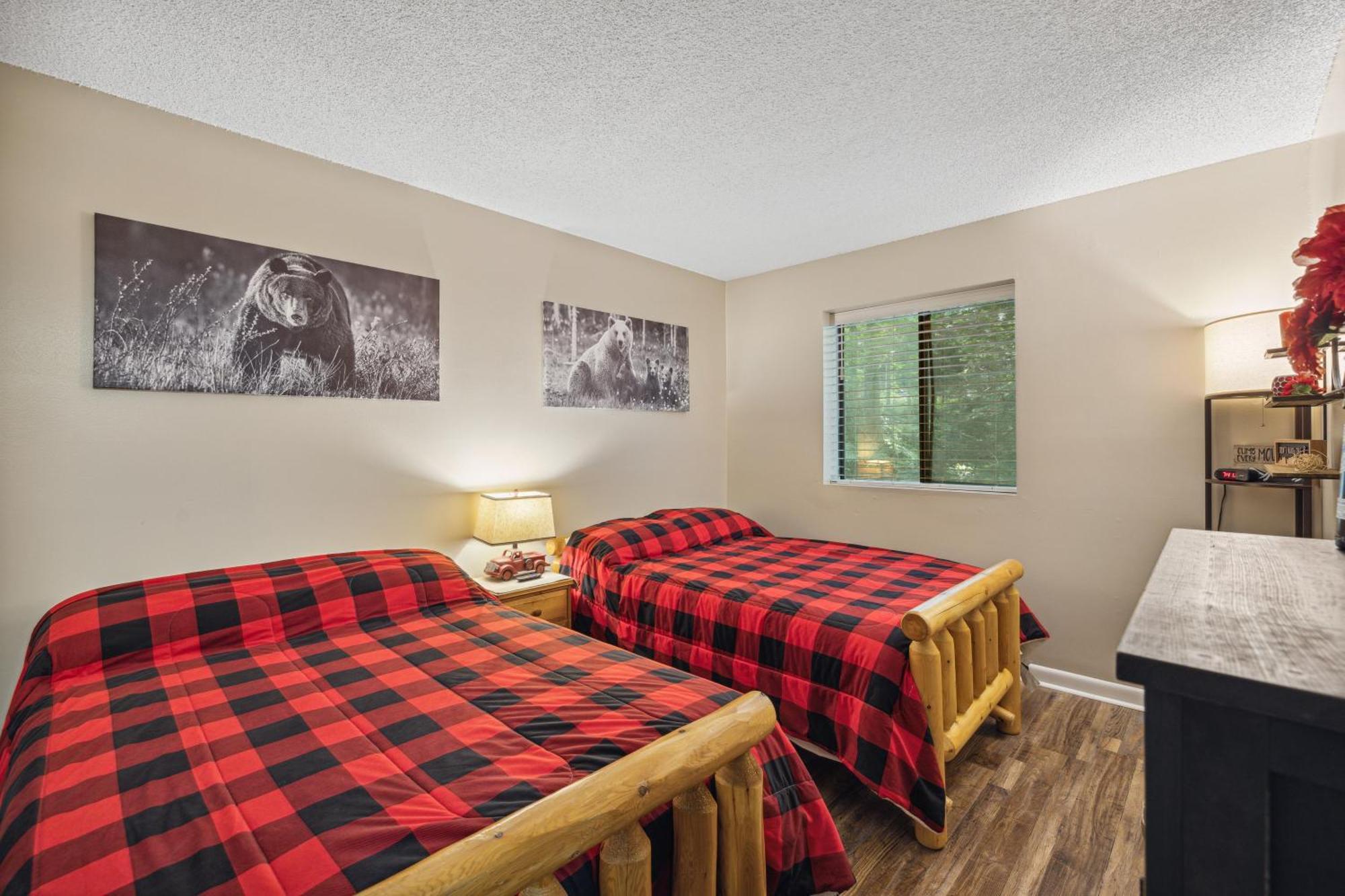 Obear Mountain Is A Newly Updated Condo In Chalet Village Of Gatlinburg! Eksteriør billede